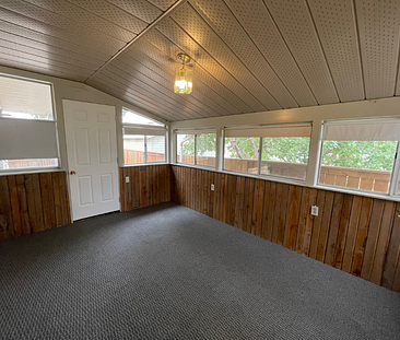 2 Bedroom Main Floor just off 8th Street - Photo 1