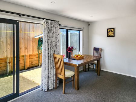 Upper Hutt Living - Photo 5