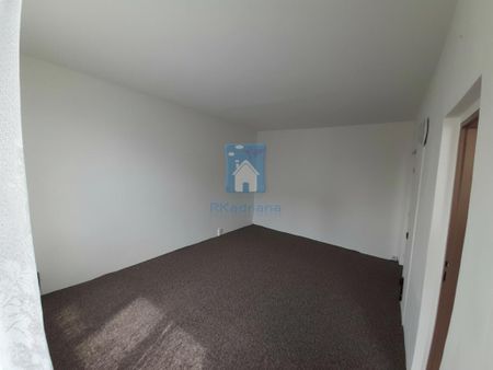 Pronájem bytu 1+1 36 m2 - Fotografie 3