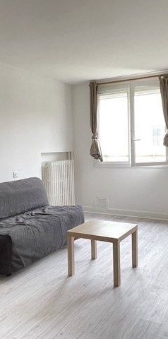 Location Appartement Rosny-sous-Bois 93110 Centre-Ville - Photo 1