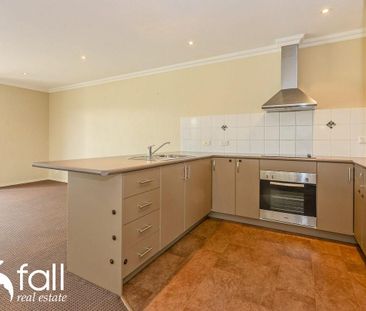 Family home in cosy cul-de-sac - Photo 4