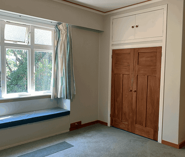 Charming 2BR Kelburn Home - Photo 6