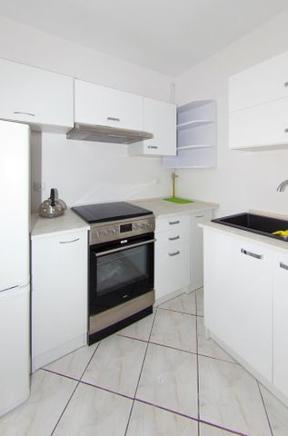 Mieszkanie z balkonem na wynajem! - Zdjęcie 3