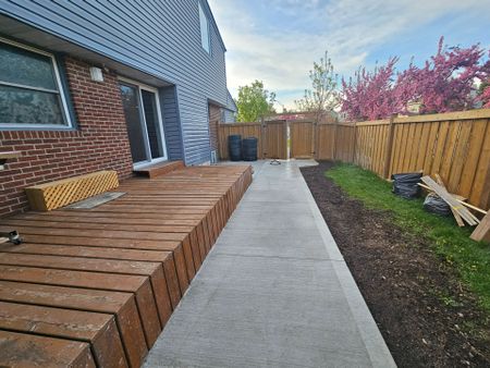 For Lease - 6306 Crickadorn Court, Mississauga, Ontario - Photo 2