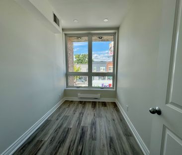 For Lease - 2007 Danforth Avenue, Toronto, Ontario - Photo 2