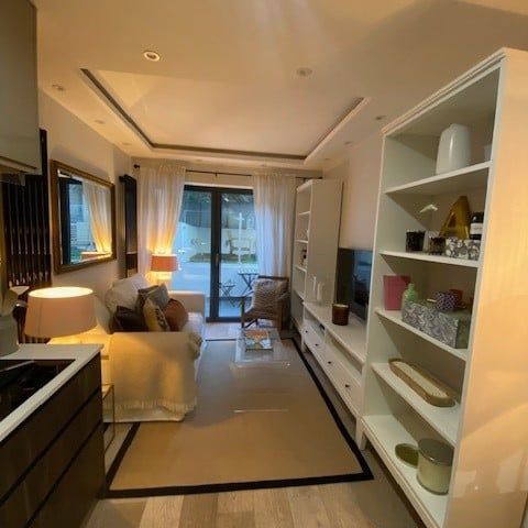 2 Bed Flat, Homestead Road, SW6 - Photo 1