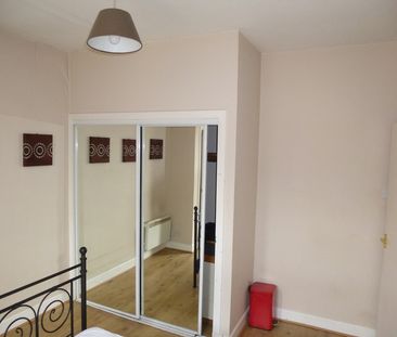 Old Sneddon Street, Glasgow, PA3 2AN - Photo 4