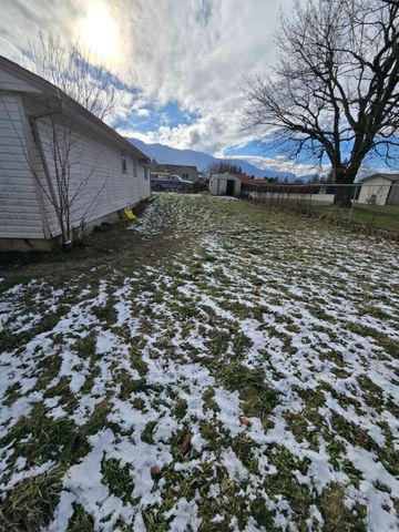 Full Rancher in Agassiz - Photo 2