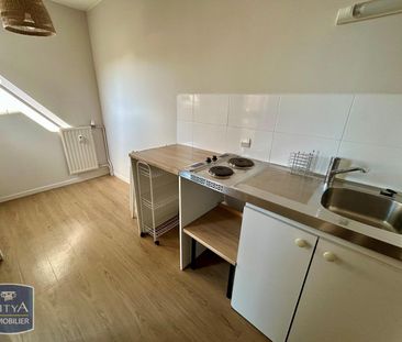 Location Appartement 1 pièce 30m² LILLE 59000 - Photo 2