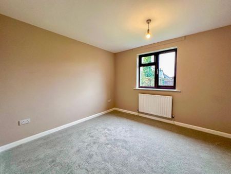 2 bedroom semi-detached bungalow to rent - Photo 5