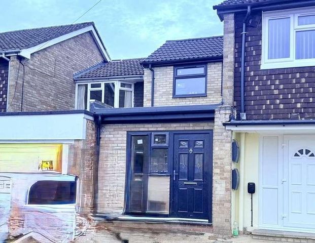 Headington, Oxford, OX3 - Photo 1