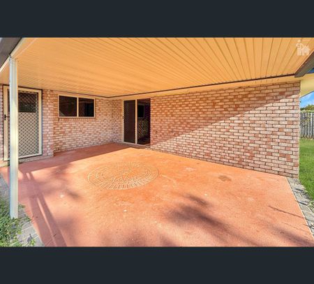 14 Sharyn Court, Point Vernon, Qld 4655 - Photo 5