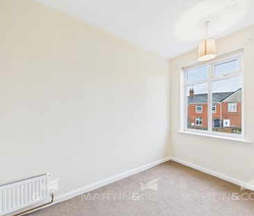 3 bedroom terraced house to rent - Photo 5