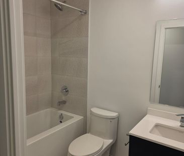 For Lease - 5105 Hurontario Street Unit# 414, Mississauga, Ontario - Photo 6