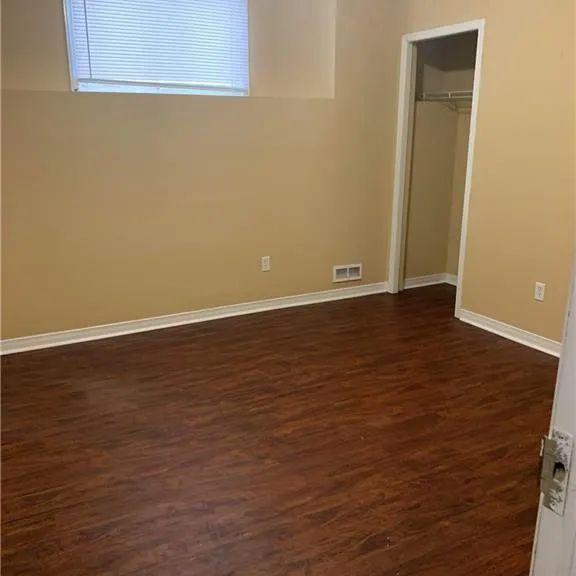 215 THURMAN CIRCLE - Photo 1