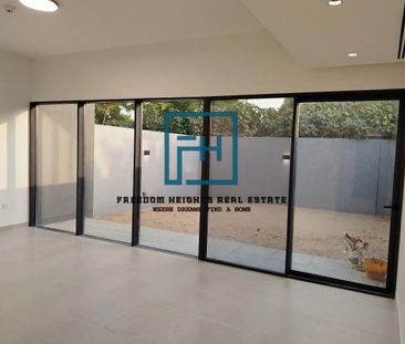 2BED WITH SMART HOME CONTROL SYSTEM - Photo 2