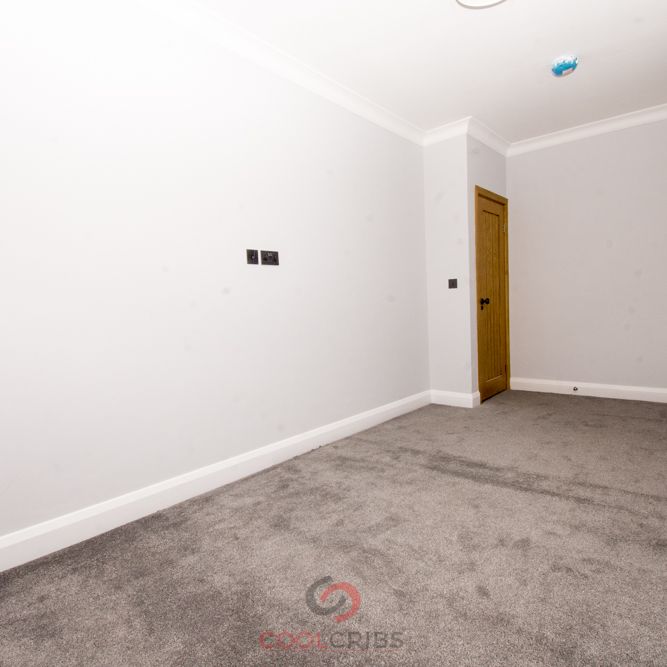 Elgin Avenue, Maida Vale, London, W9 - Photo 1