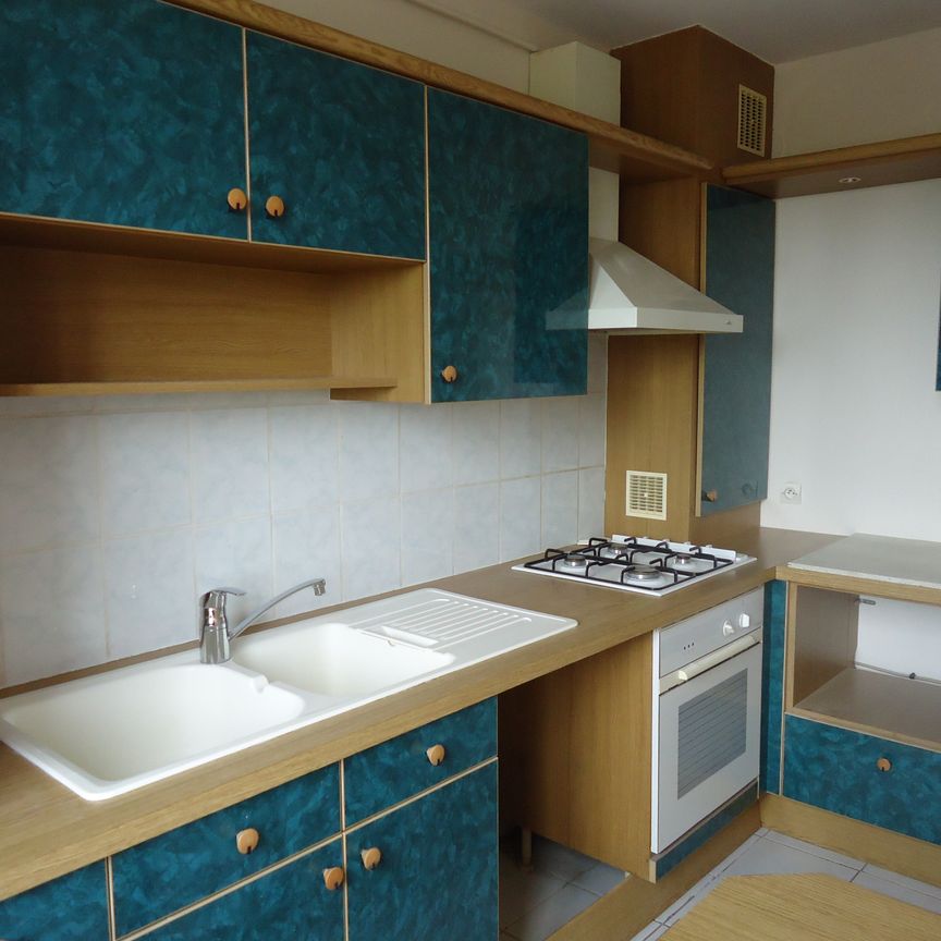 Location Appartement 3 pièces 67m² NEVERS 58000 - Photo 1