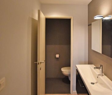 Gezellig gerenoveerd appartement met 2 slaapkamers te Deurne. - Photo 5