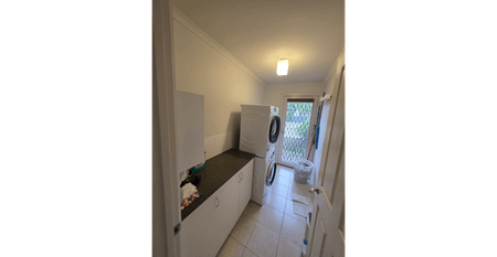 2 BEDROOM TOWNHOUSE IN QUIET COMPLEX - Photo 4