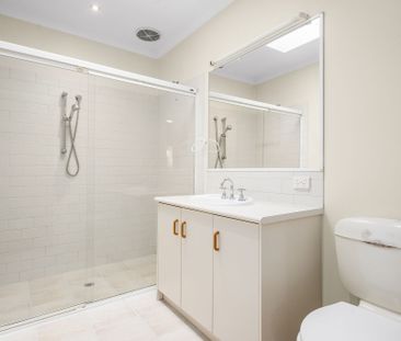 56a Centre Road, Brighton East VIC 3187 - House For Rent | Domain - Photo 2