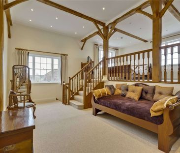 SHORT LET - A stunning country retreat on the Surrey Hampshire border - Photo 2