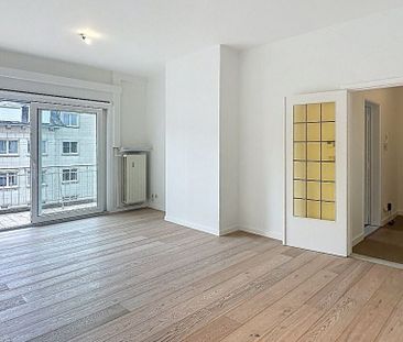 Appartement te huur in Sint-Denijs-Westrem voor € 995 met 2 slaapka... - Photo 1