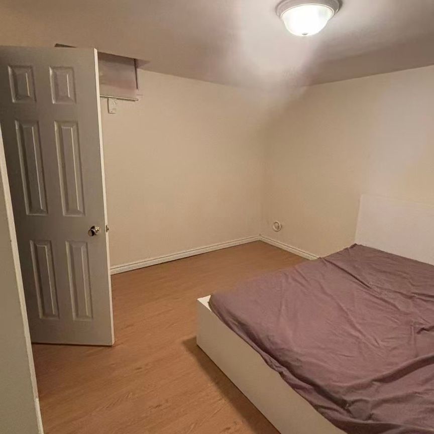 For Lease - 160 Galbraith Crescent, Markham, Ontario - Photo 1