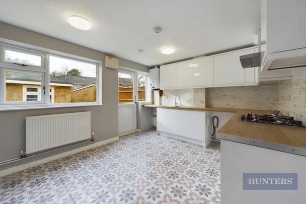 2 bedroom House To Let - Photo 1