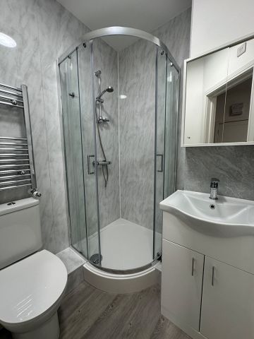 Studio Flat, Finchley Road, NW11 - Photo 5