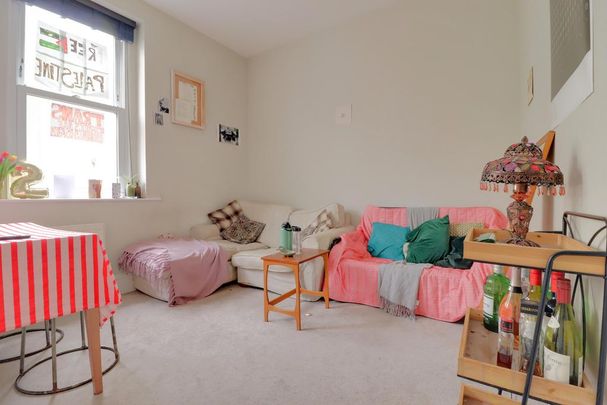 5 bedroom maisonette to rent - Photo 1