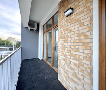 Klimatyzacja | Wysokie sufity | Parking | Balkon - Photo 4