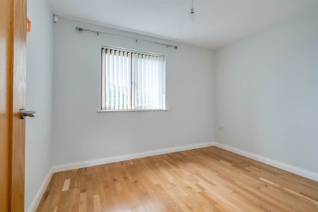 2 Gilnahirk Chase, Gilnahirk Crescent, Belfast, BT5 7SZ - Photo 2