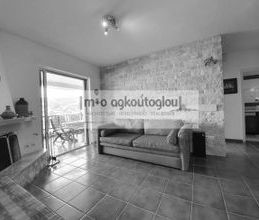 Διαμέρισμα για ενοικίαση - Σαρωνίδα - Photo 1