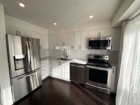 For Lease - 152 Maravista Drive, Barrhaven, Ontario - Photo 5