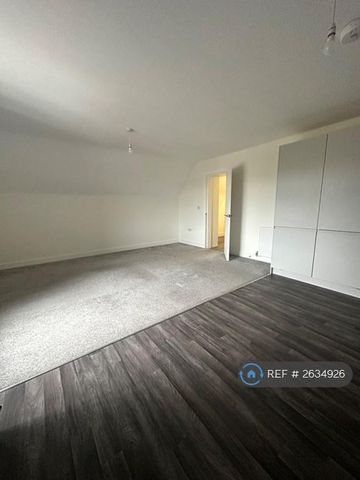 1 bedroom flat to rent - Photo 4