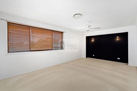 Large Family Home with Inground Pool - Photo 3