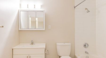 For Lease - 1061 Seneca Avenue Unit# 501, Mississauga, Ontario - Photo 3