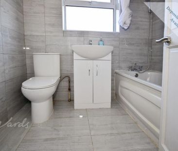 3 bedroom terraced house to rent - Photo 2