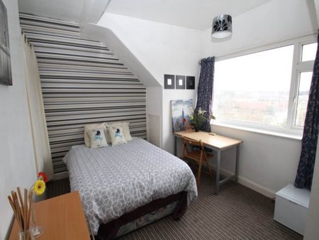 Featherbank Grove (room 3*), Horsforth , Leeds - Photo 3