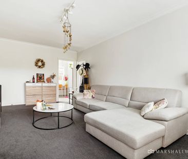 2/4 St Johns Parade, Kew VIC 3101 - Apartment For Rent | Domain - Photo 2