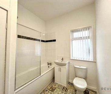 3 bedroom property to rent - Photo 3