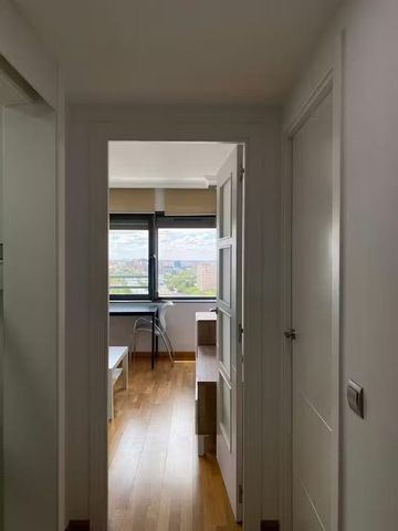 Calle de Bausa, Madrid, Community of Madrid 28033 - Photo 5