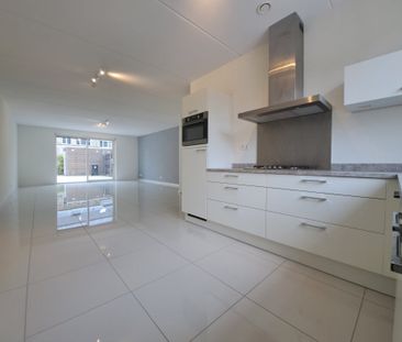 Te huur: Huis Aalscholver in Hendrik-Ido-Ambacht - Photo 5