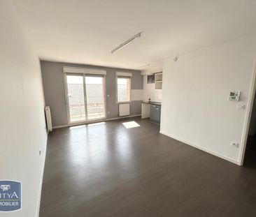Location Appartement 2 pièces 45m² LOUVROIL 59720 - Photo 6