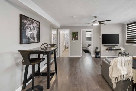 For Lease - 4538 Huron Street Unit# 8, Niagara Falls, Ontario - Photo 2