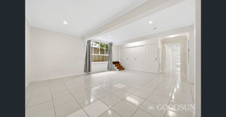 3-Bed Unit in Annerley - Photo 5