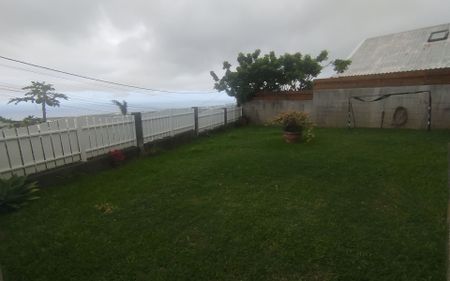 Maison à louer 5 pièces • Saint-Denis - Photo 4