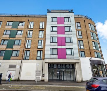 London Road - Photo 2