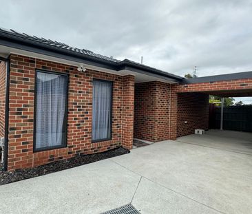 MODERN 2 BEDROOM UNIT - Photo 1